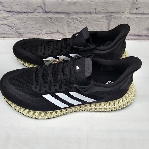 Adidas 4DFWD 2 Running Shoes Black White Men\'s GX9249 Size 11 main image 5